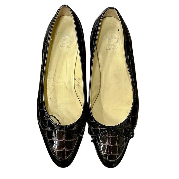 Amalfi Shoes - Amalfi by Rangoni Black Croc-Embossed Patent Leather Flats – Size 11M